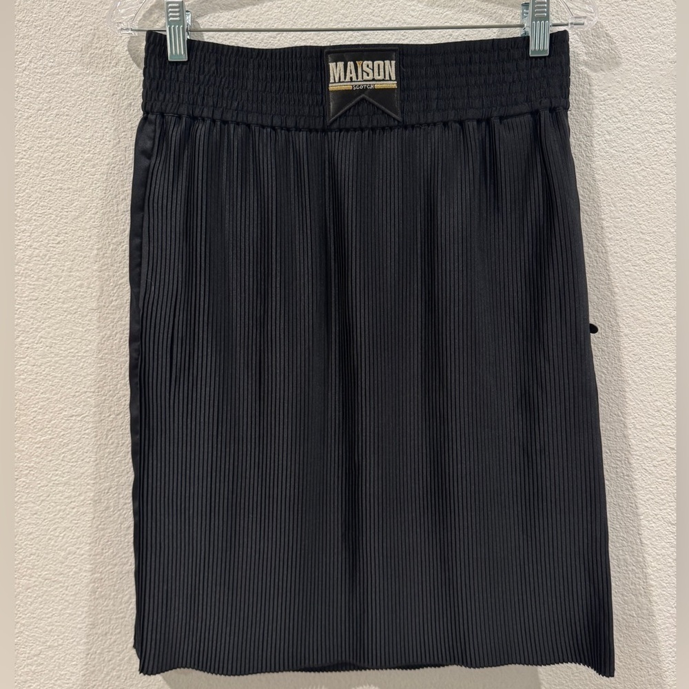 NWT Scotch & Soda Maison Boys Edition Black Accordion Pleated Sporty Skirt M